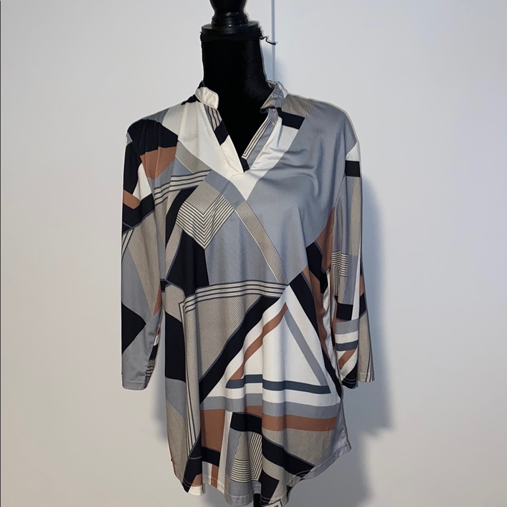 Geometric Patterned Women's Top - Gray, Black, Brown